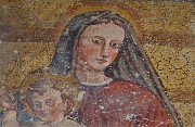 87 Particolre con Madonna e Bambino